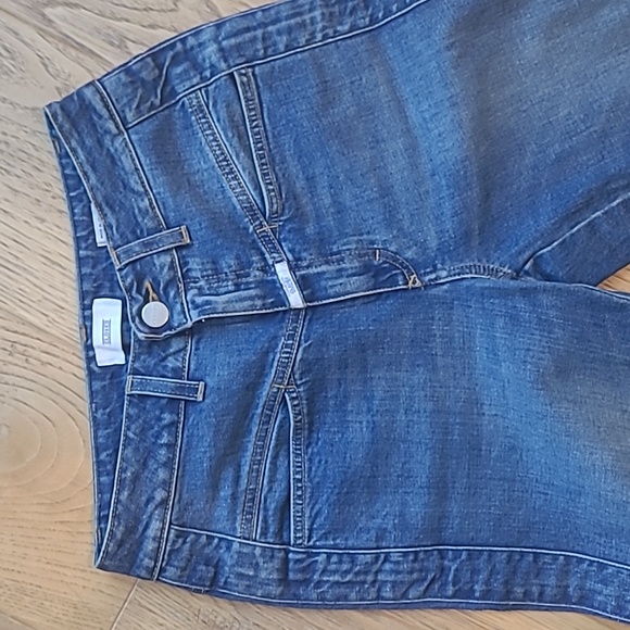 CLOSED Pedal Pusher Jeans - Picture 7 of 11